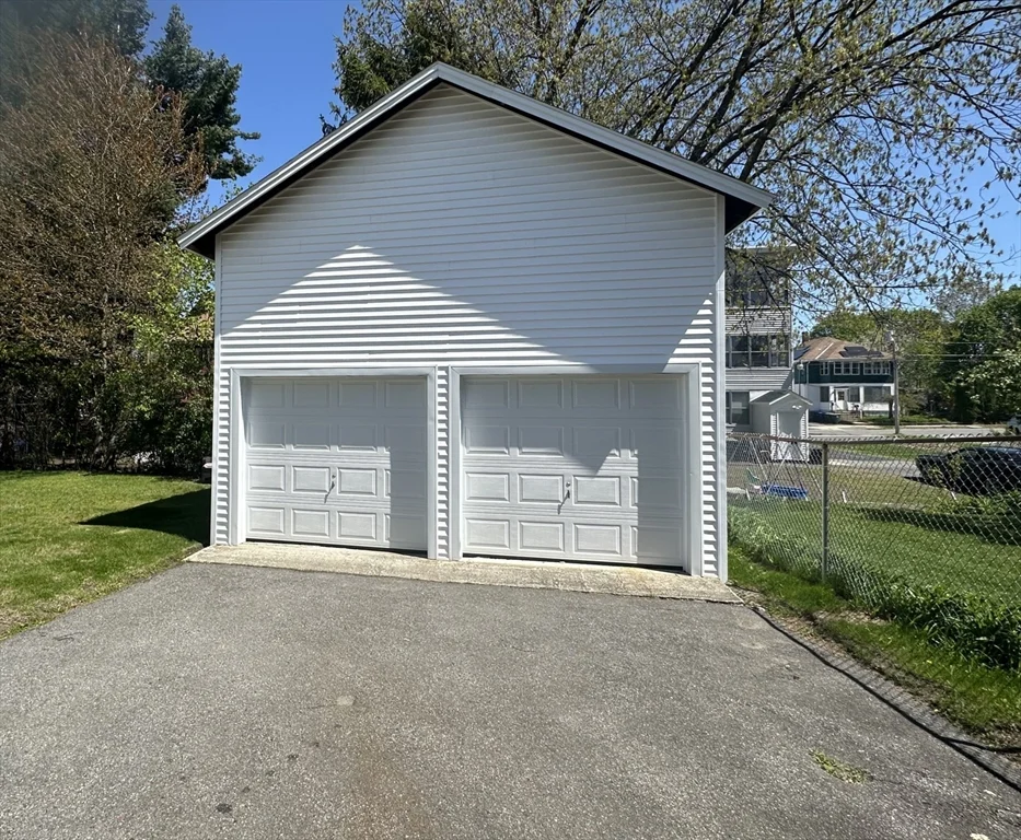 22 Second St, Leominster