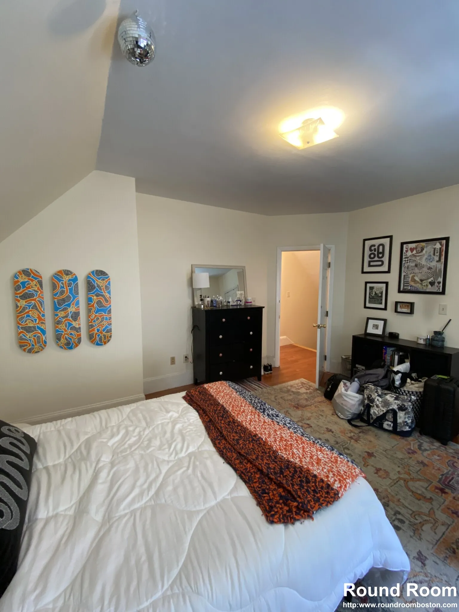 83 Linden St, Brighton