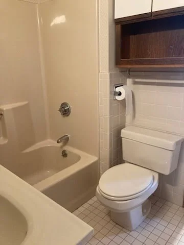 93 Russell St, Quincy