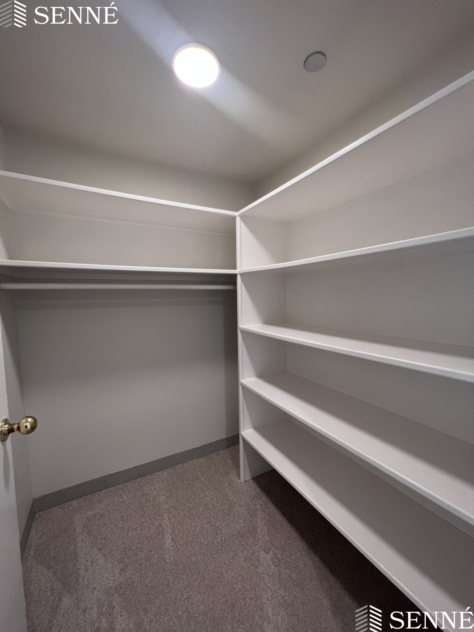 1008 Massachusetts Ave, Riverside