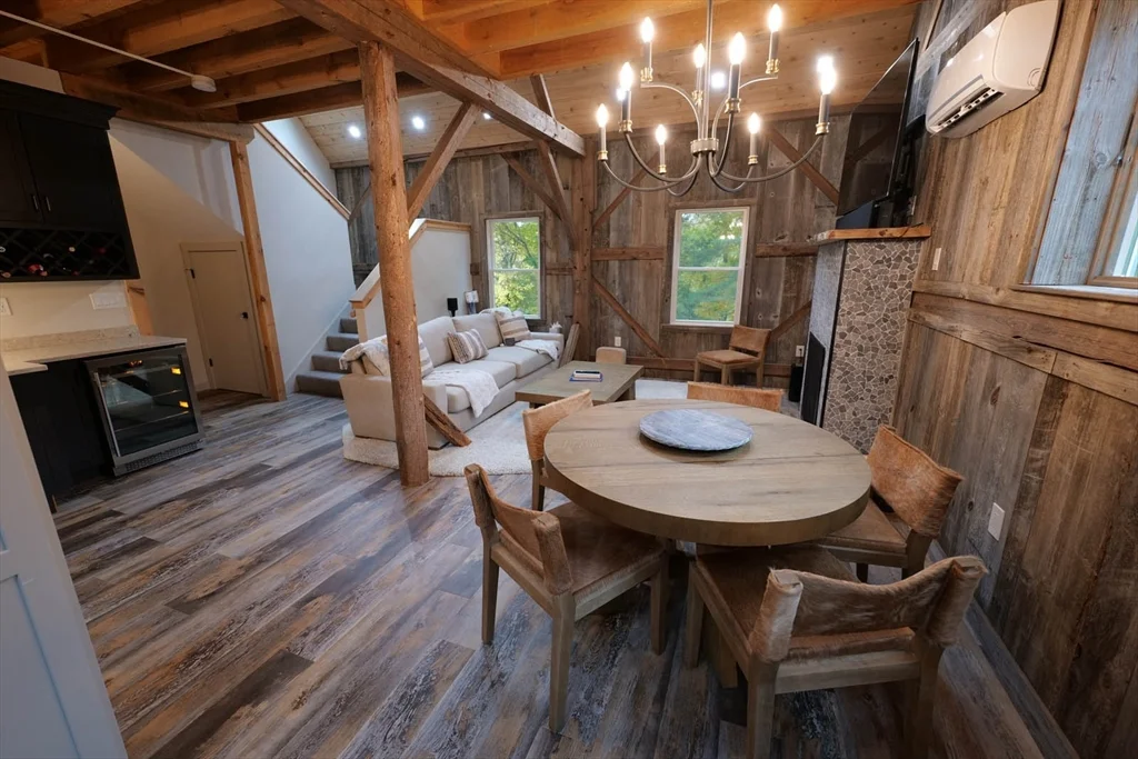 23 Winter St, Norwell