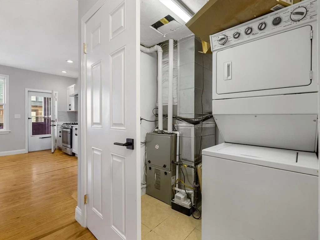 131 Cottage St, East Boston