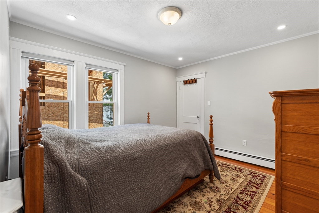 14 Corinthian Rd, Tufts