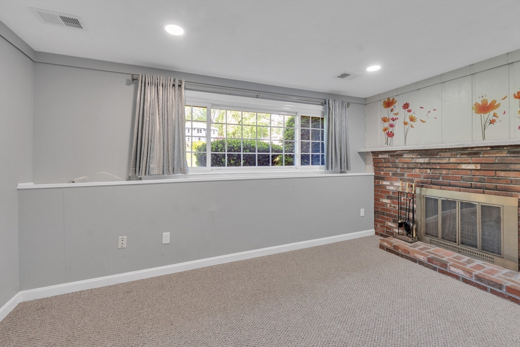 102 Prospect St, Ashland