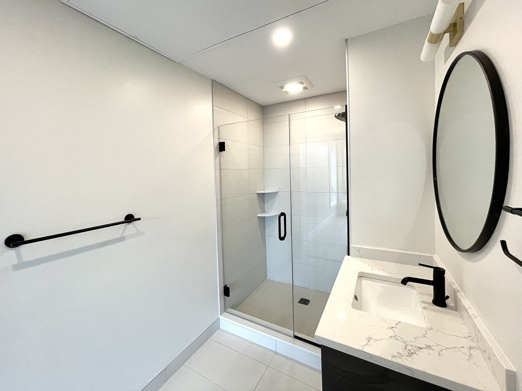 71 Border St, East Boston