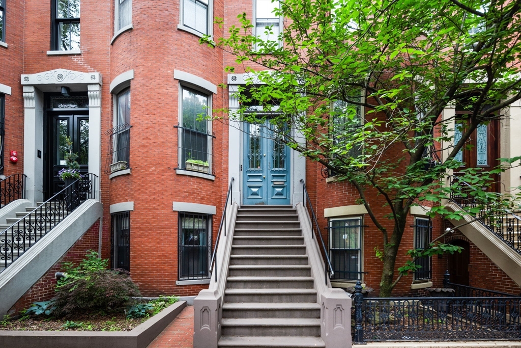 32 Yarmouth St, South End