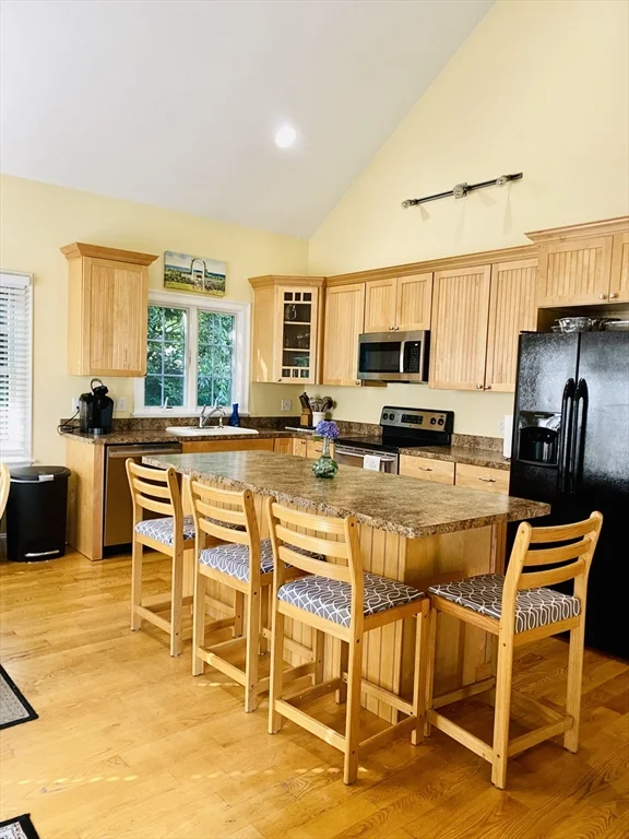 21 Richfield, Sand Hills