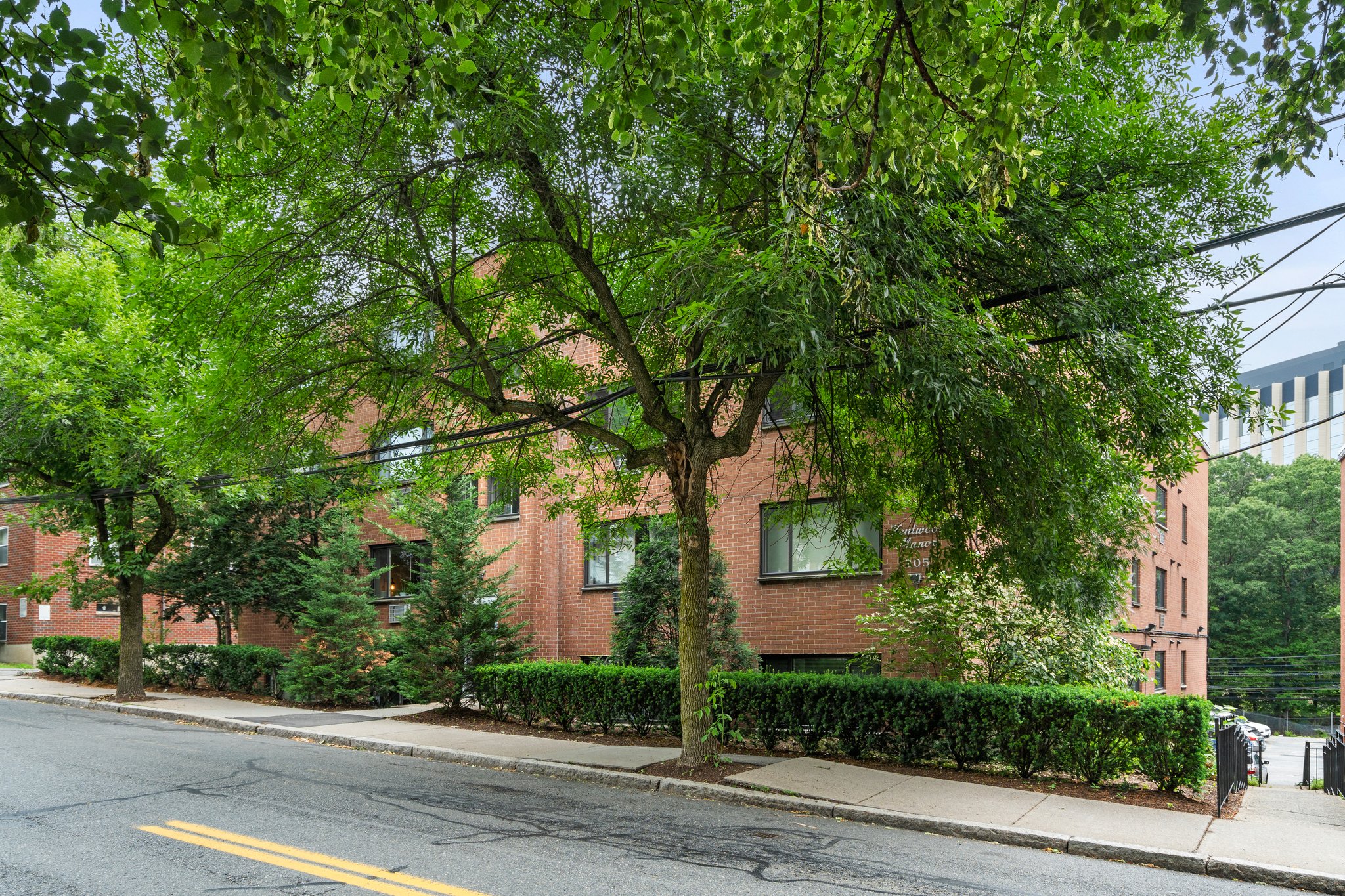 205 Kent St, Brookline