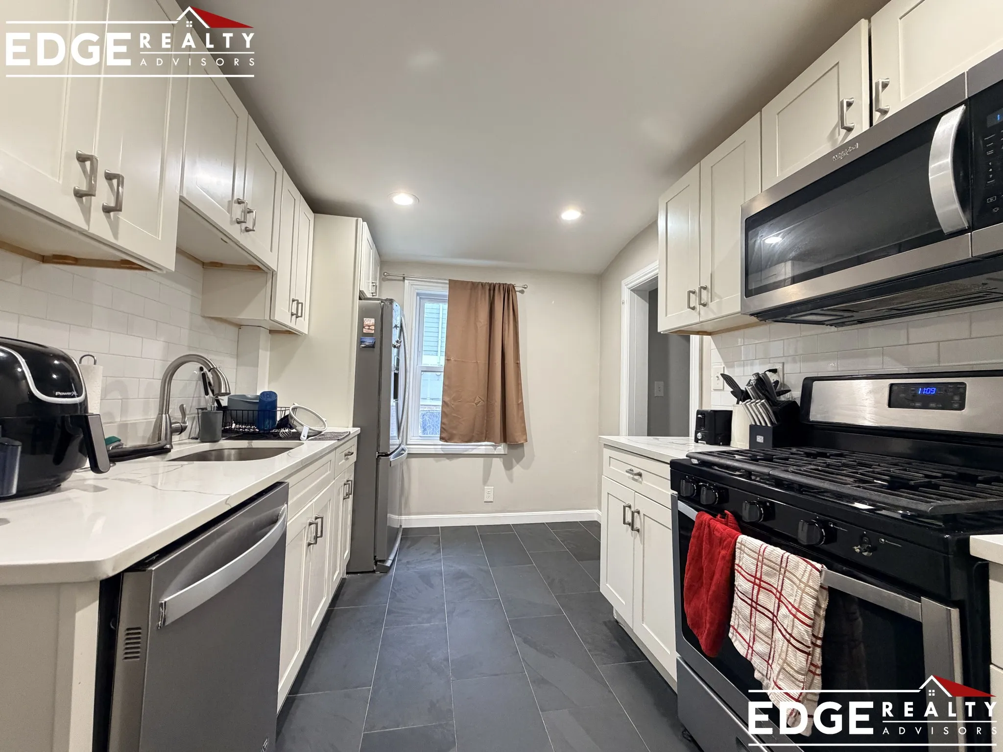 73 Thorndike St, East Cambridge