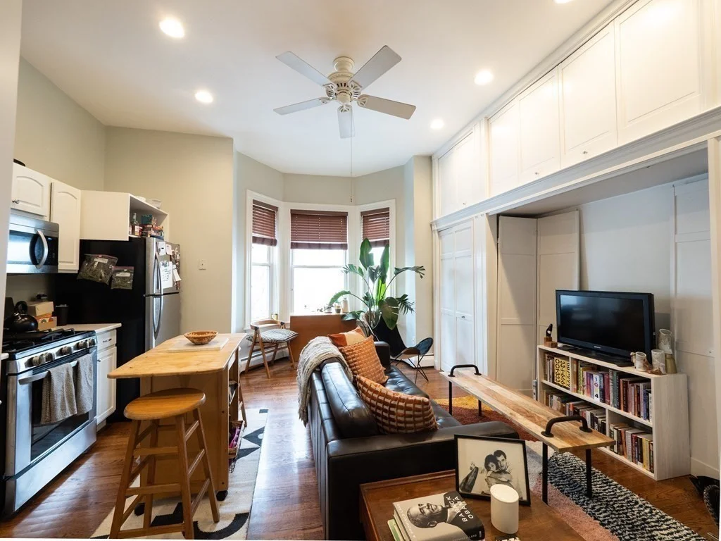 25 Fort Ave, Roxbury