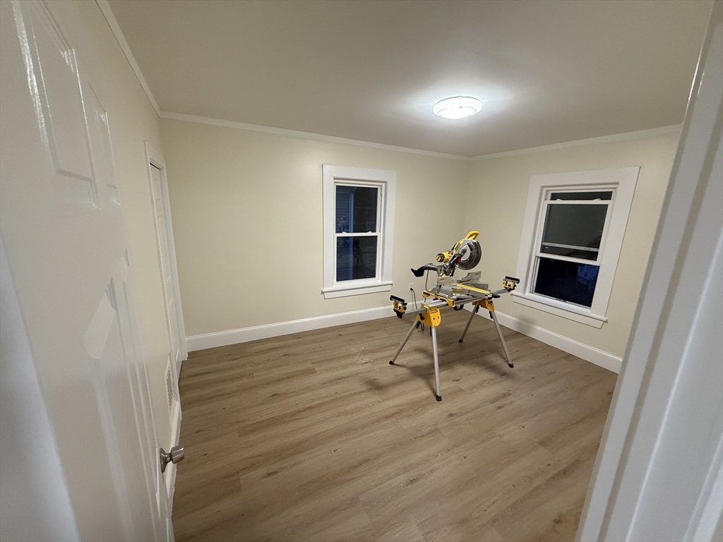 24 Moore St, Quincy Point