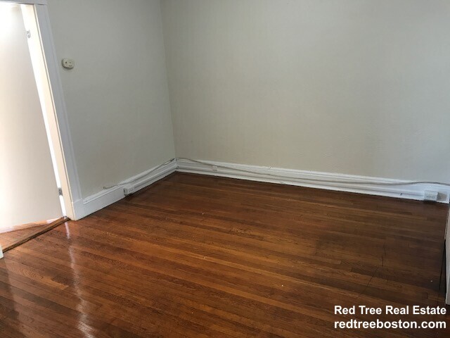 1171 Boylston St, Fenway