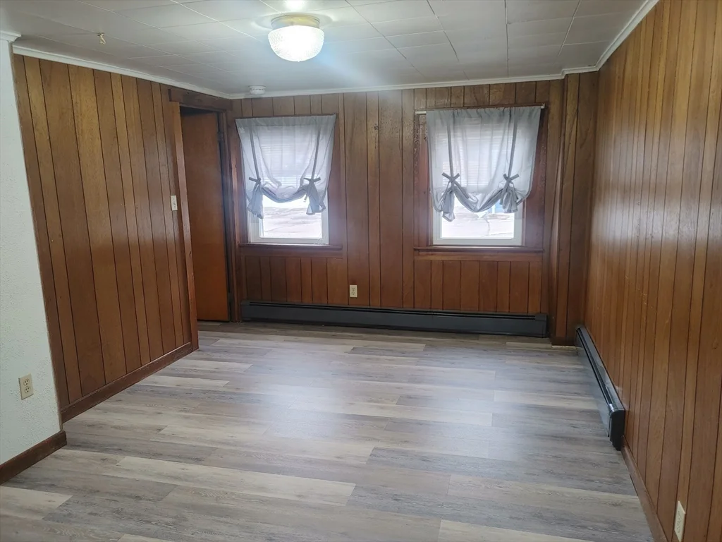 65 East St, North Attleboro