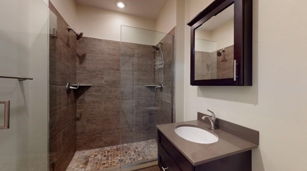 41 W 2nd St, South Boston