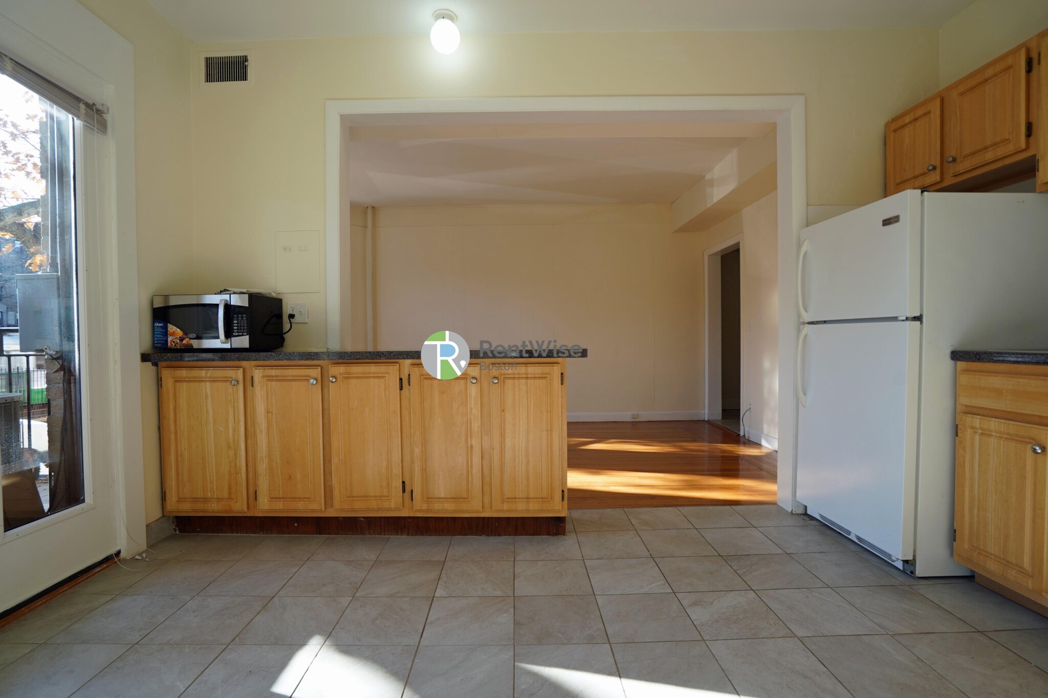 1137 Commonwealth Ave, Brighton