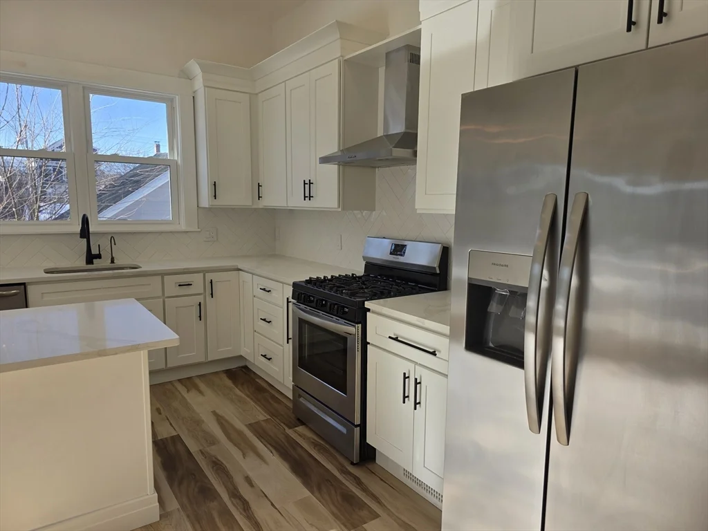 84 Dudley St, Medford