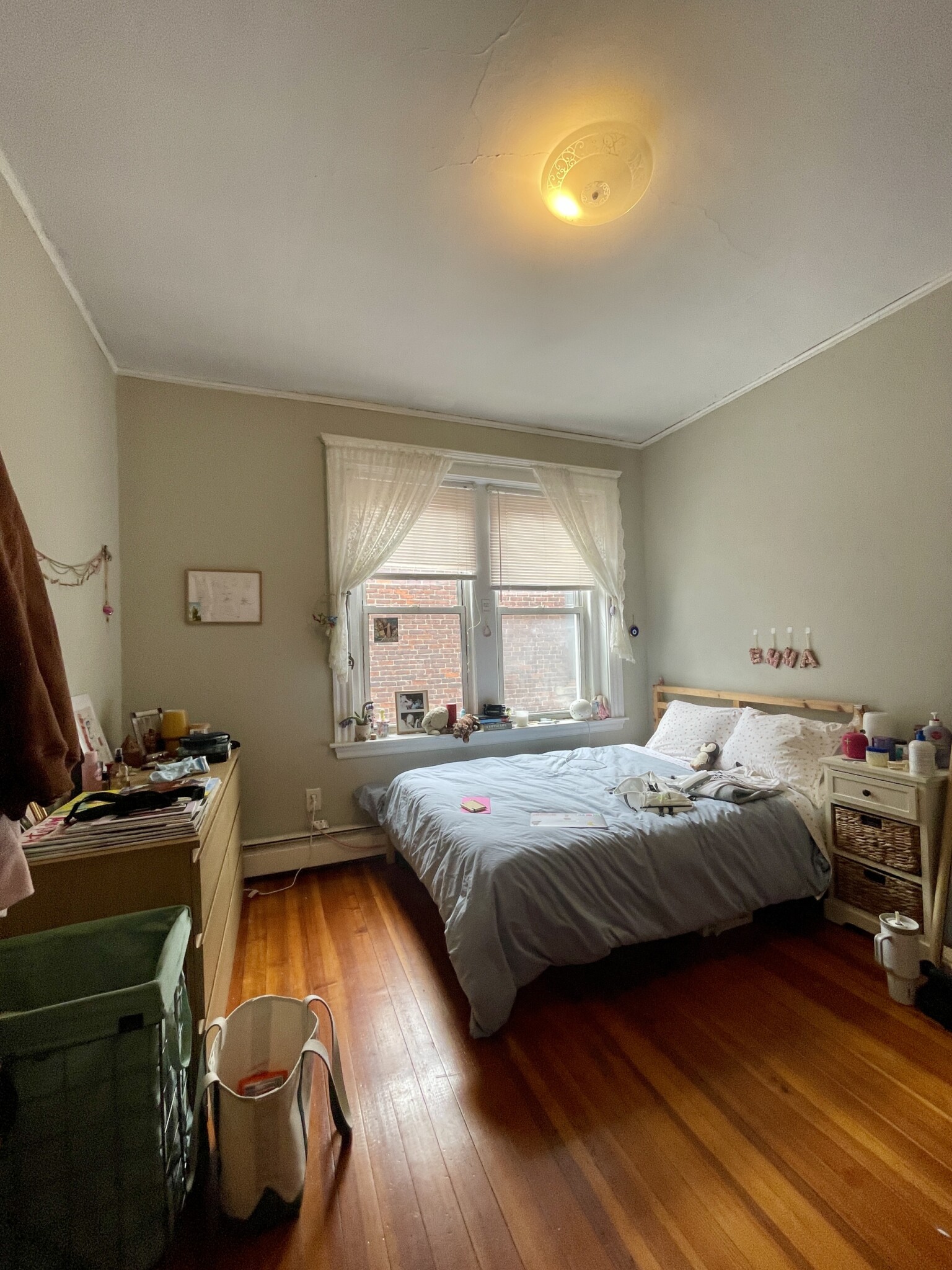 85 Browne St, Coolidge Corner