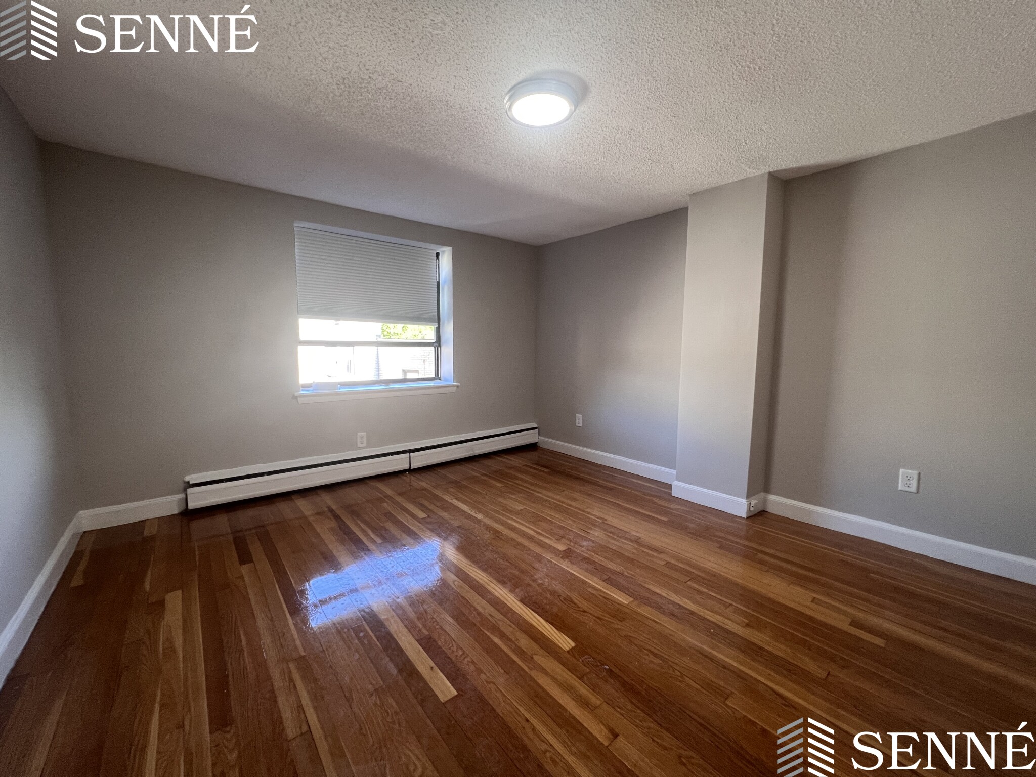 48 A Harvard Ave, Harvard Avenue