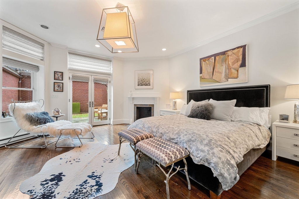 408 Beacon St, Back Bay