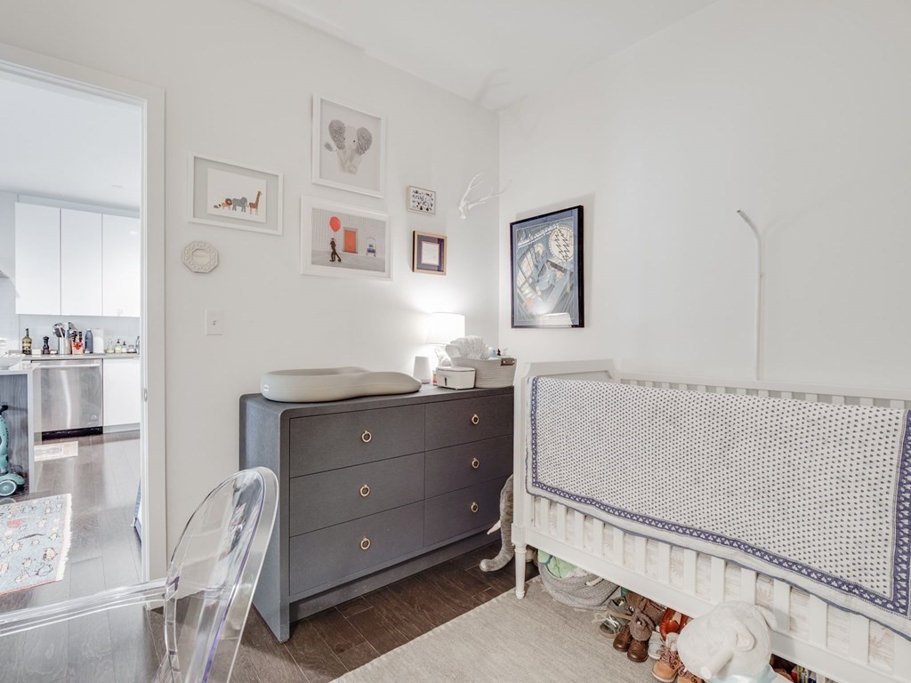 2 West 6th St, South Boston