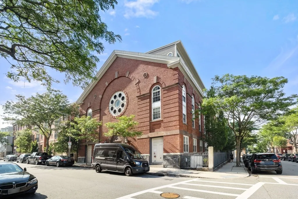 616 East 4th St, South Boston