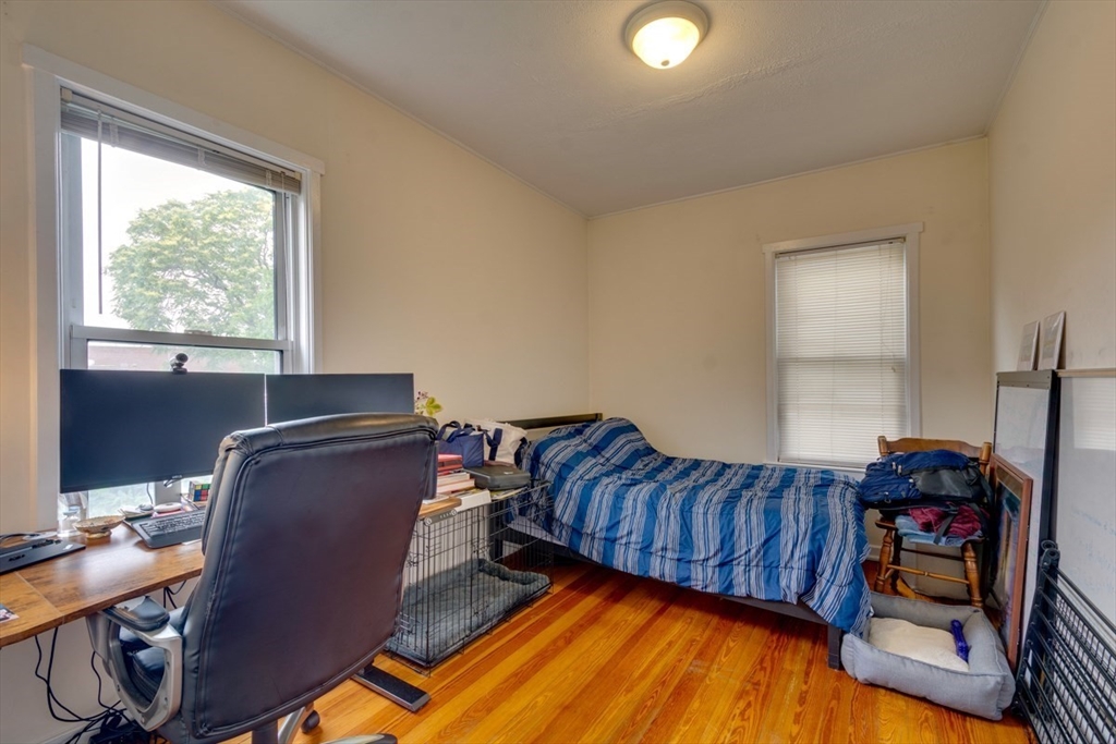 6 Cutter Park, Davis Square