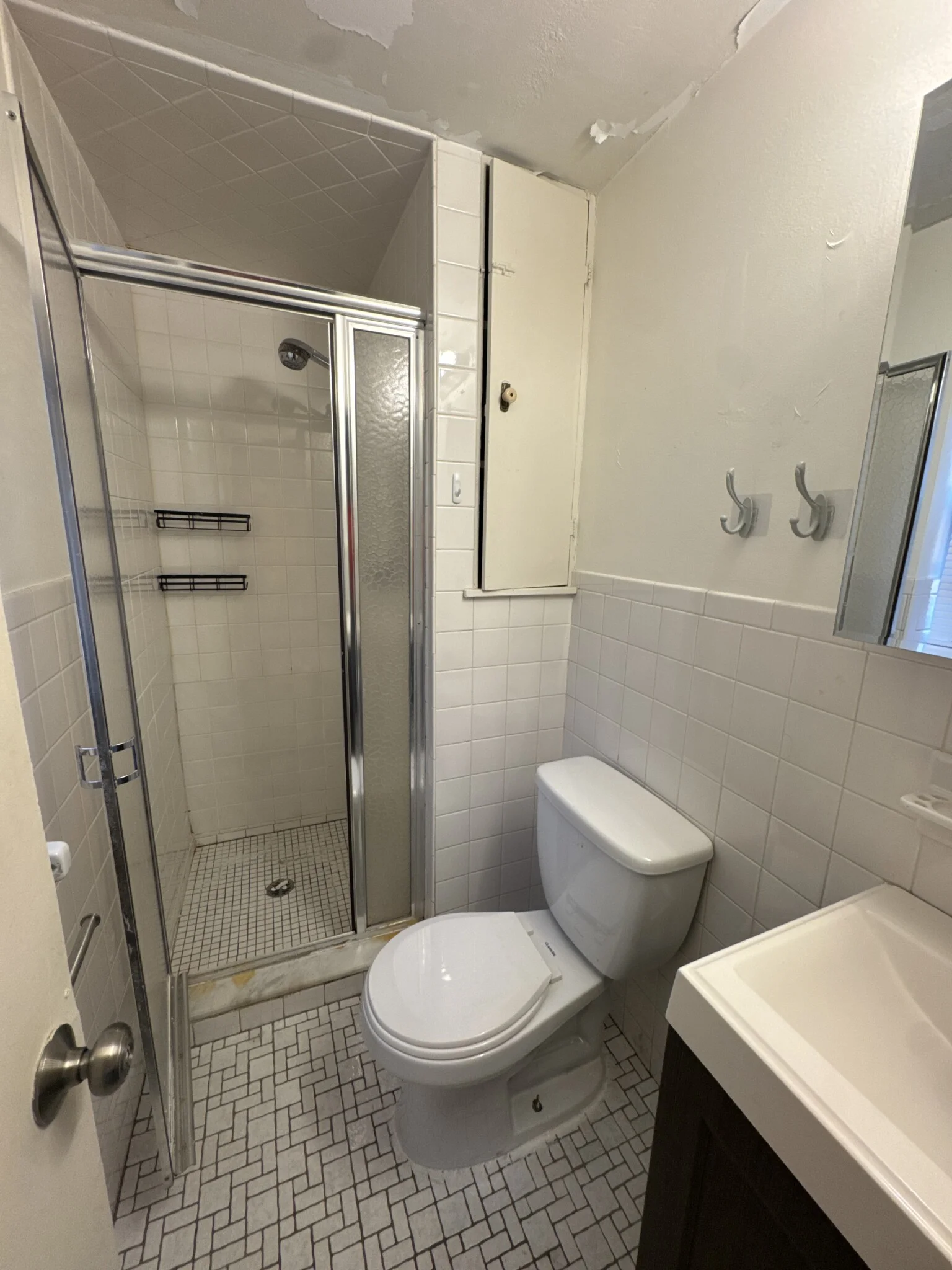 186 Lake Shore Rd, Brighton