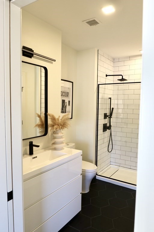 217-221 Essex St, Salem