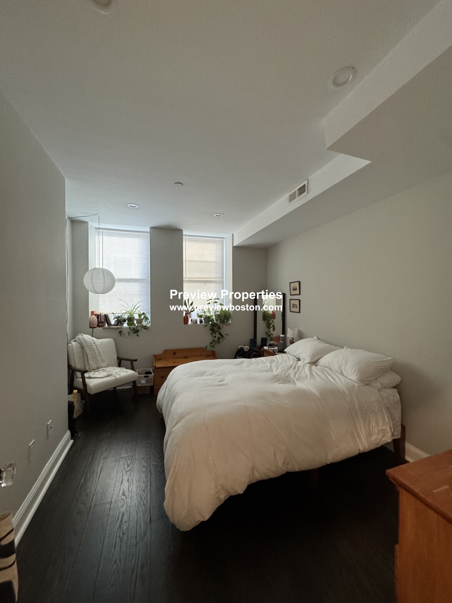 7 Strathmore Rd, Brookline