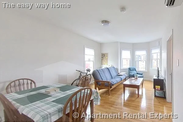 166 Broadway, East Somerville