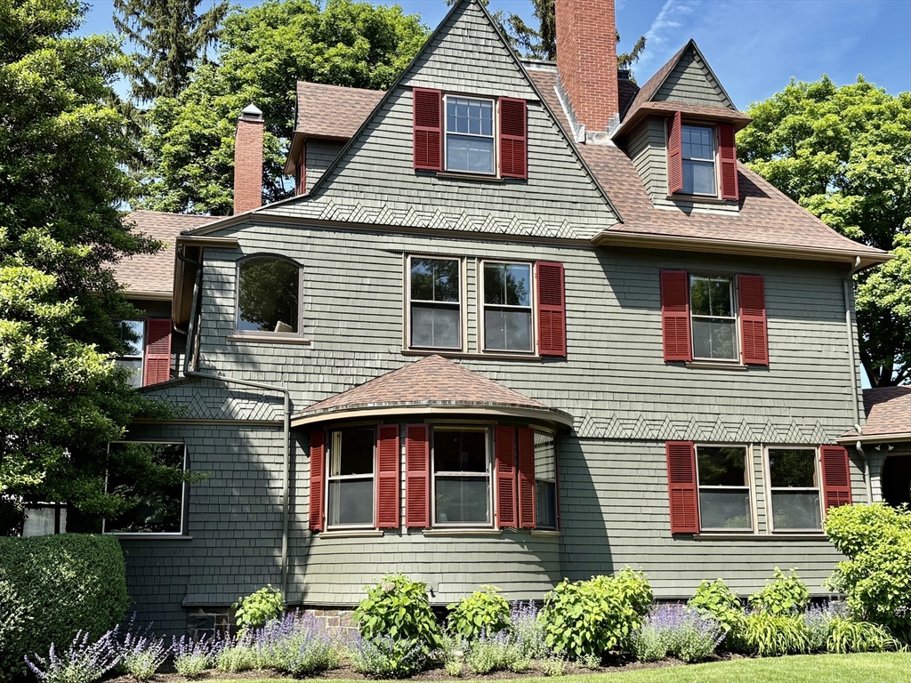 8 Trail St, West Cambridge