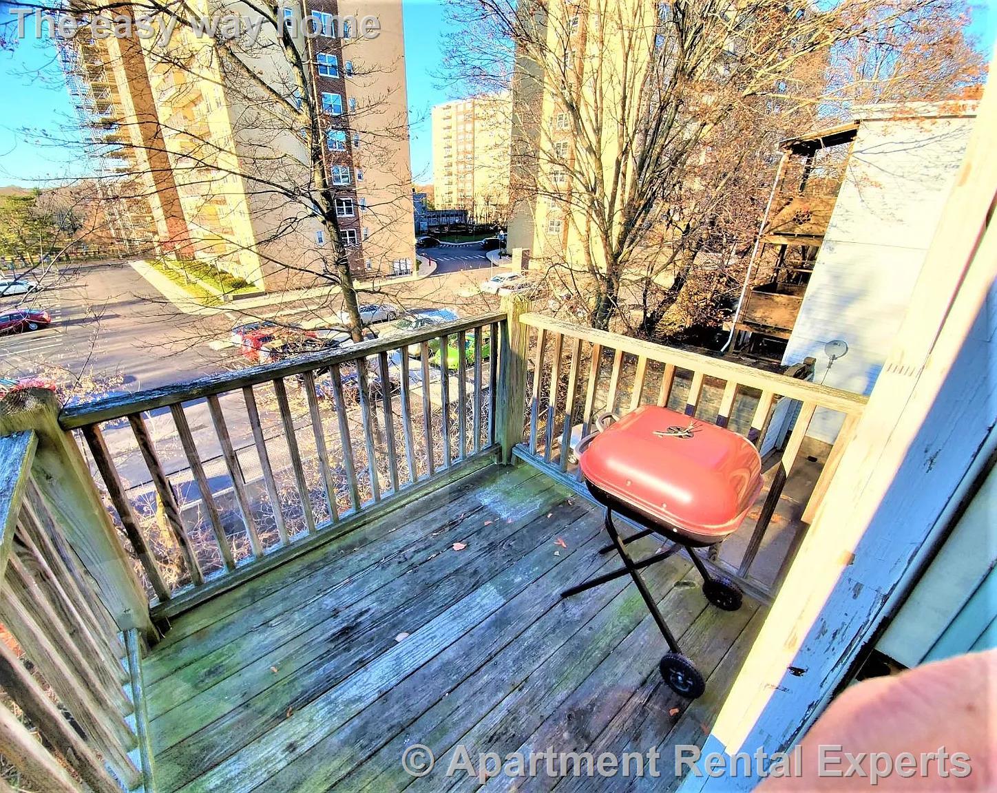 39 Waterhouse St, Teele Square