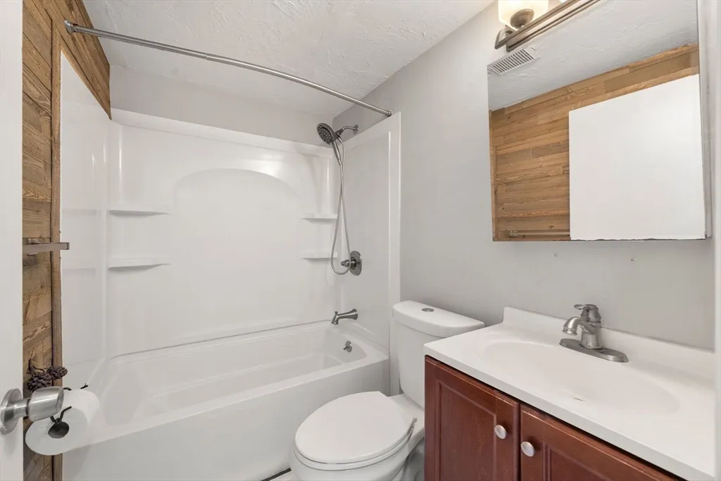 9 Tideview Path, Plymouth