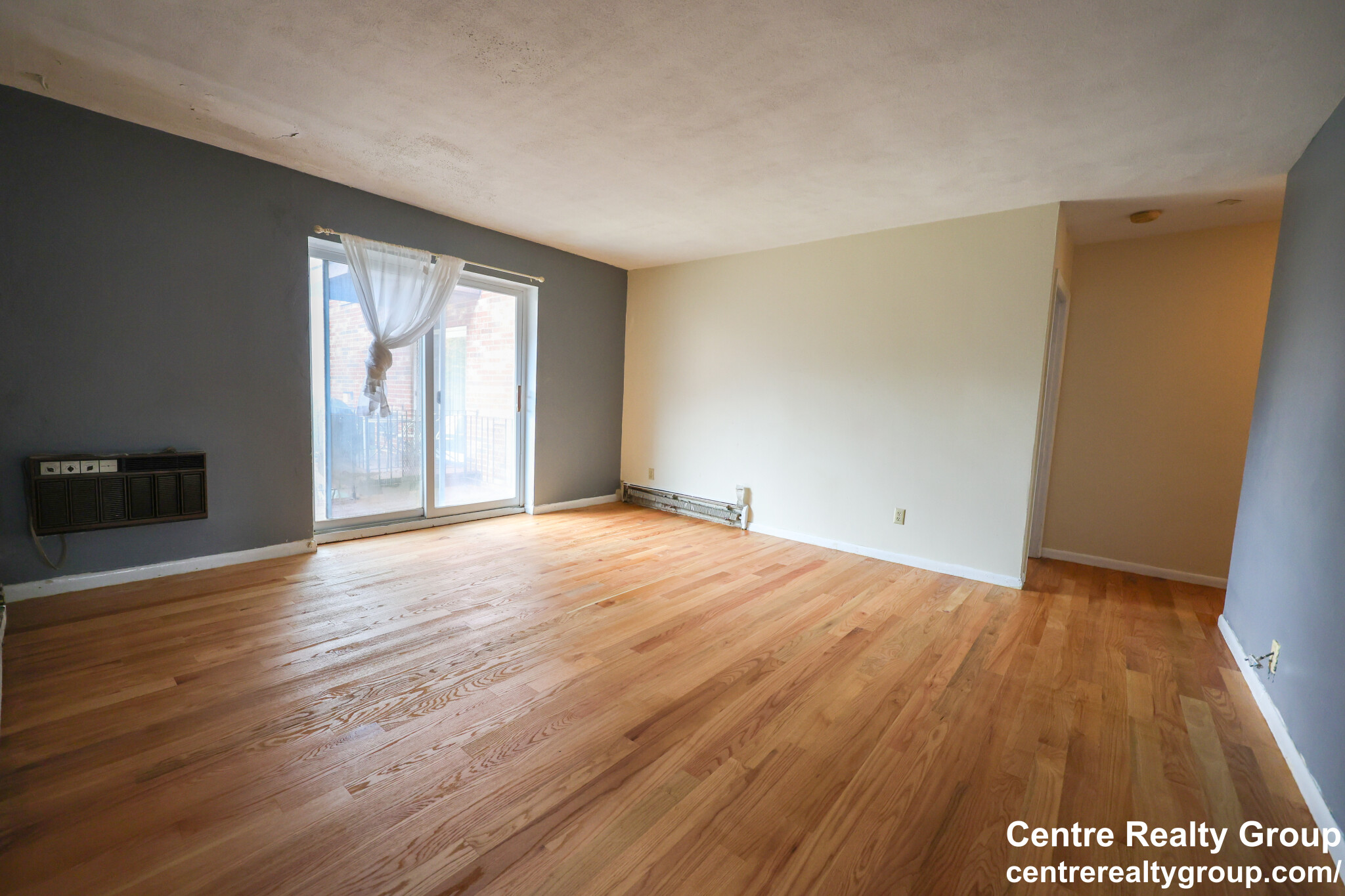 35 Westgate Rd, Chestnut Hill