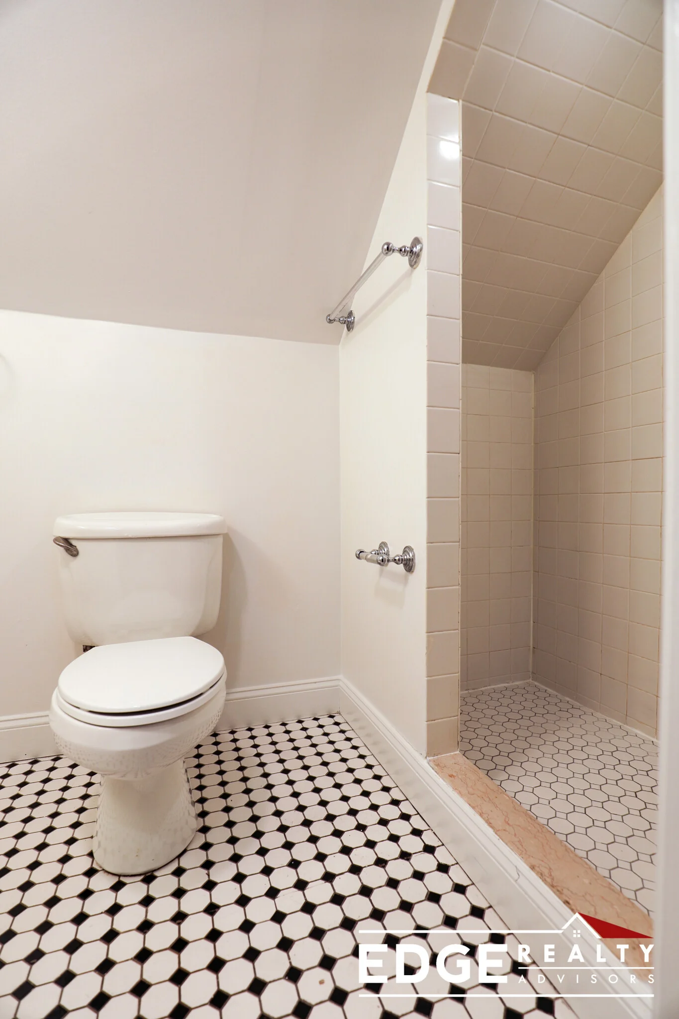 28 Adair Rd, Brighton