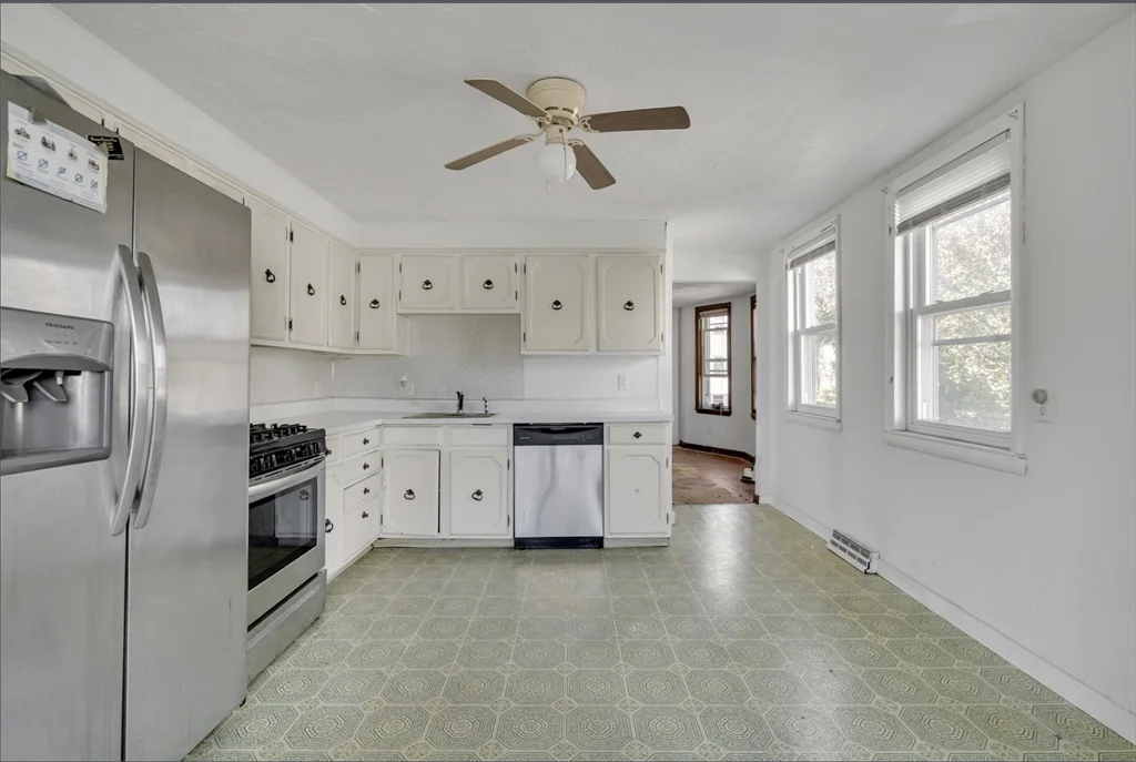 24 Blaine St, Malden