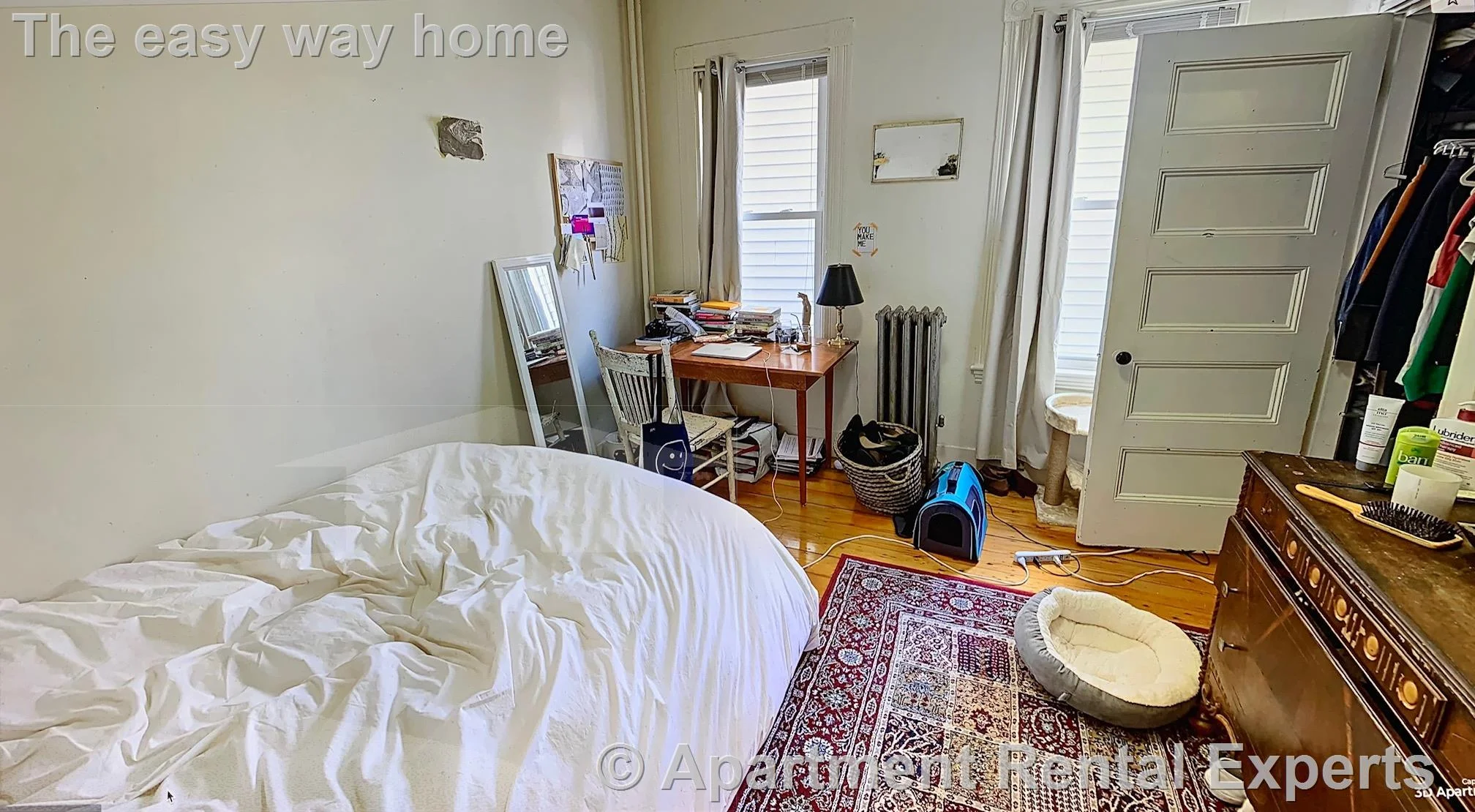 376 Washington St, Ward Two