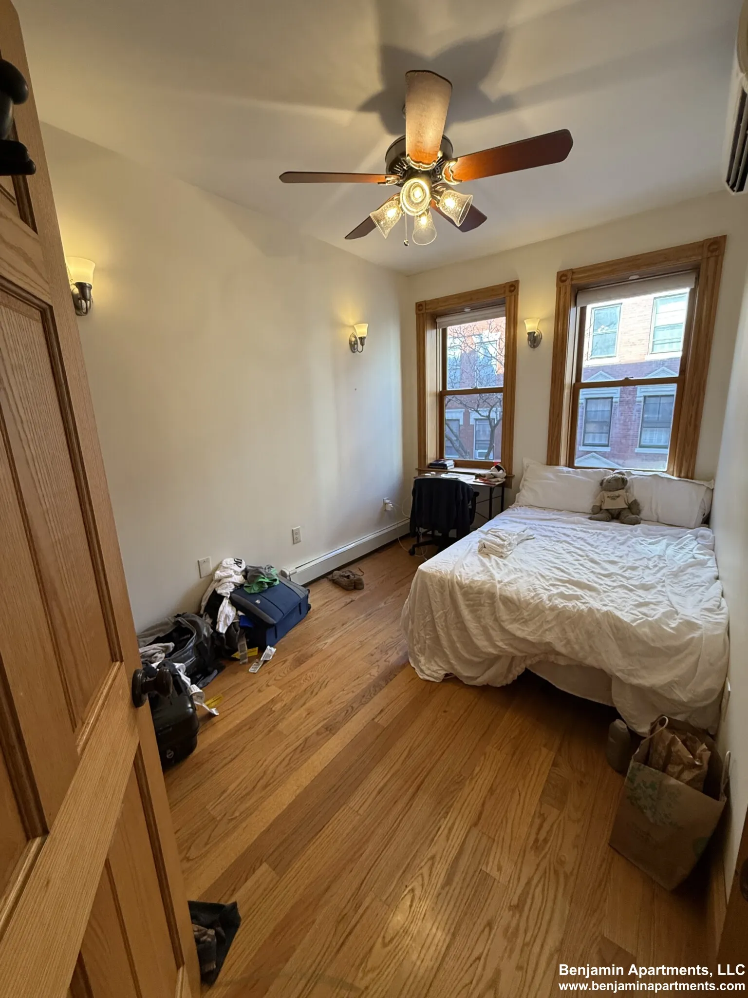 60 Phillips St, Beacon Hill