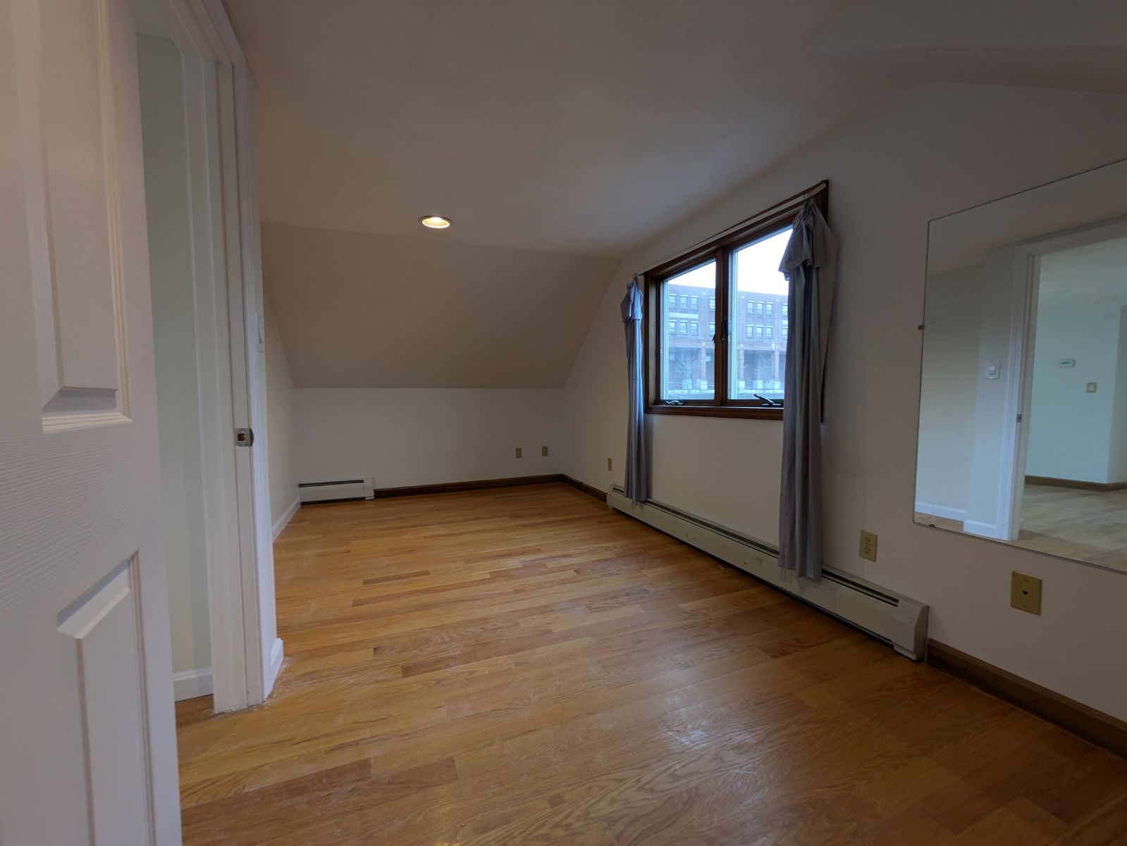 2 bed, 1 bath apartment for rent at 32-34 Fessenden Rd Unit 3, Arlington Heights — photo 14 of 15
