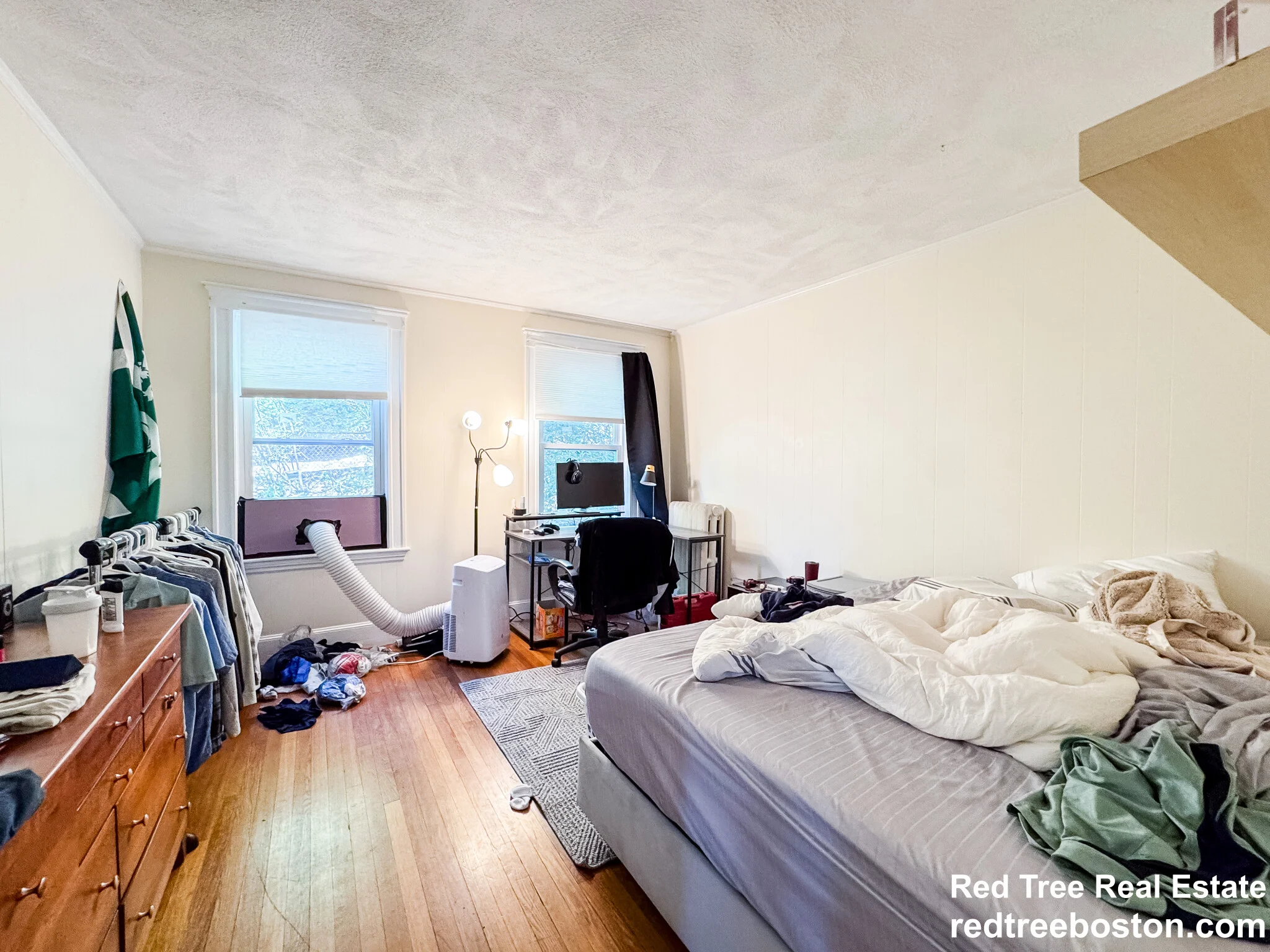 28 Manet Rd, Chestnut Hill