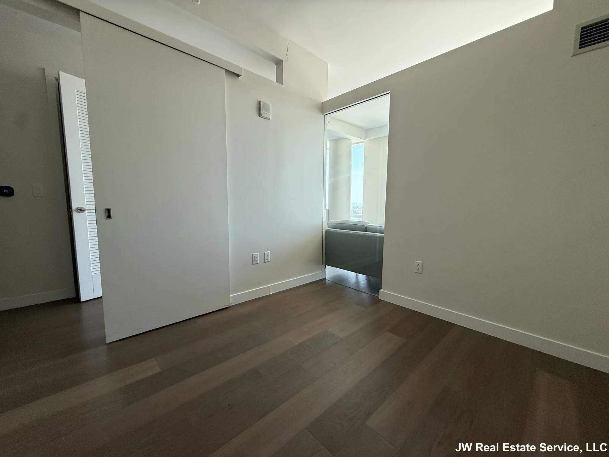 188 Brookline Ave, Fenway