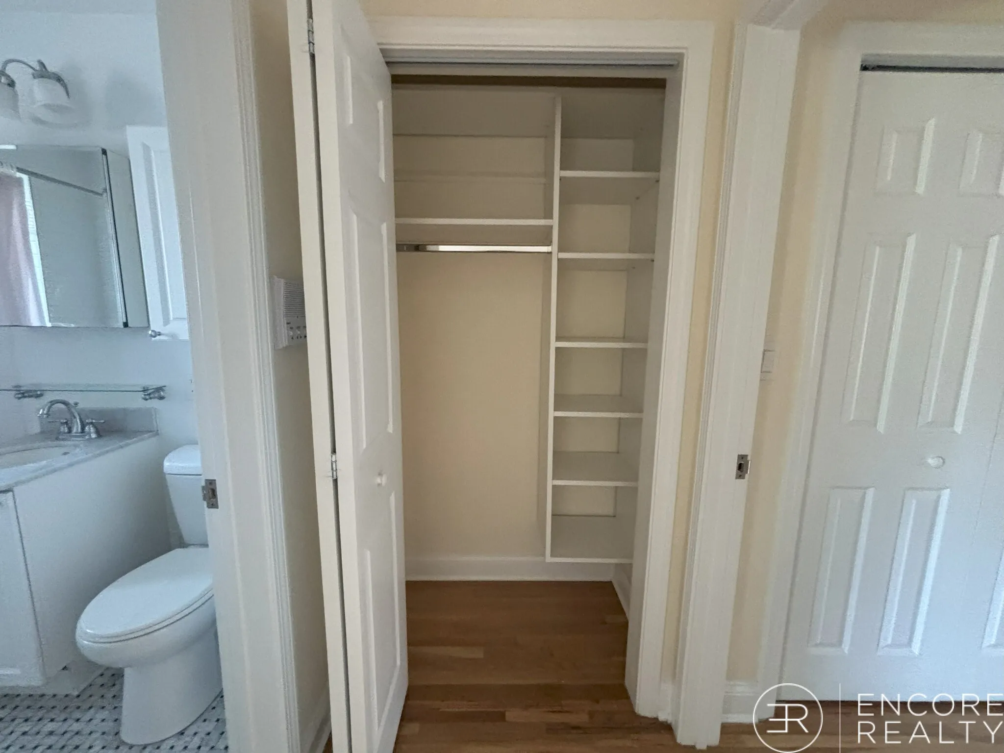 86 Saint Paul St, Coolidge Corner