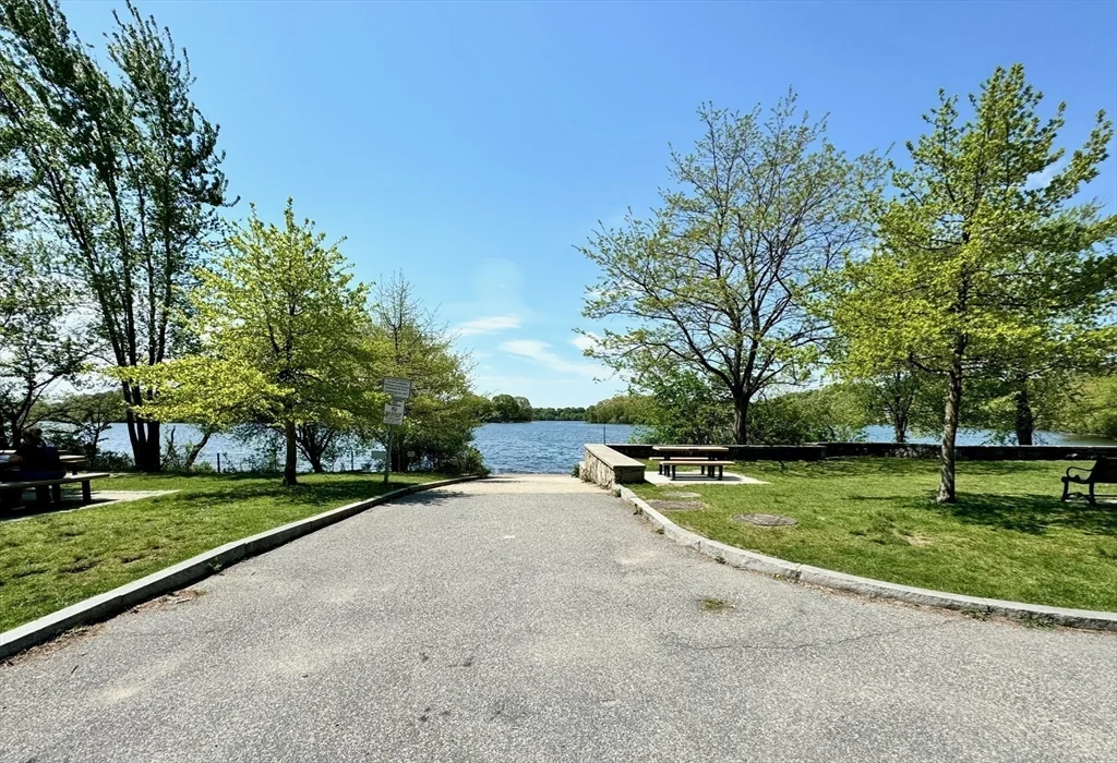 12 Pond, East Arlington