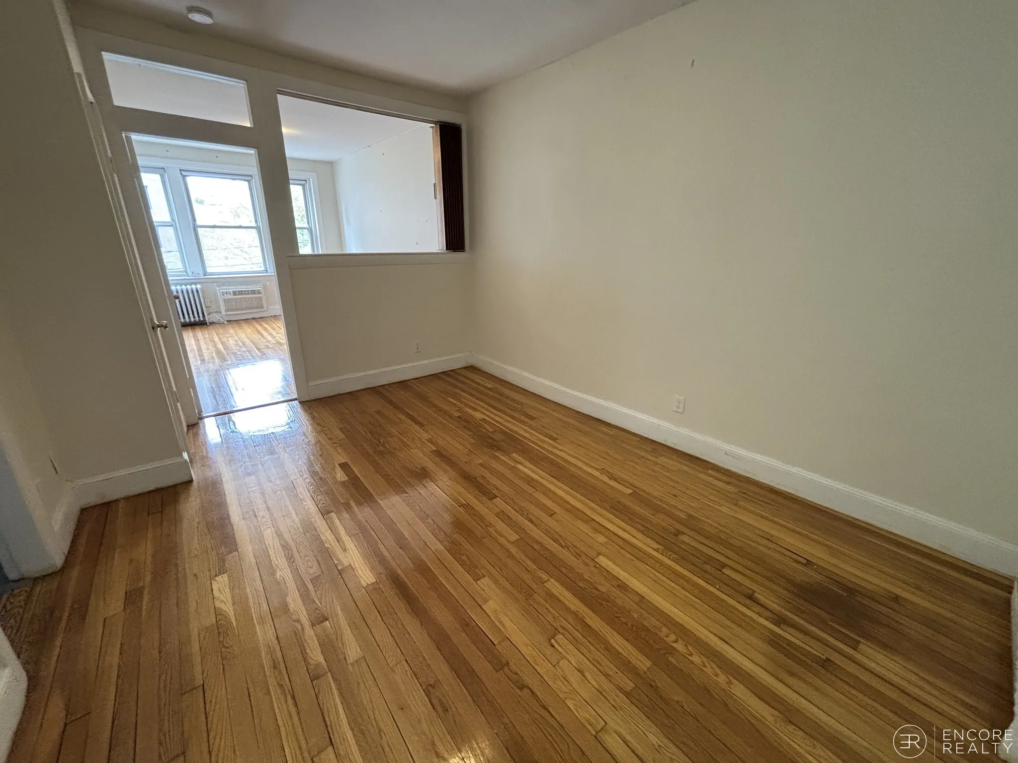 33 Lancaster Ter, Corey Hill