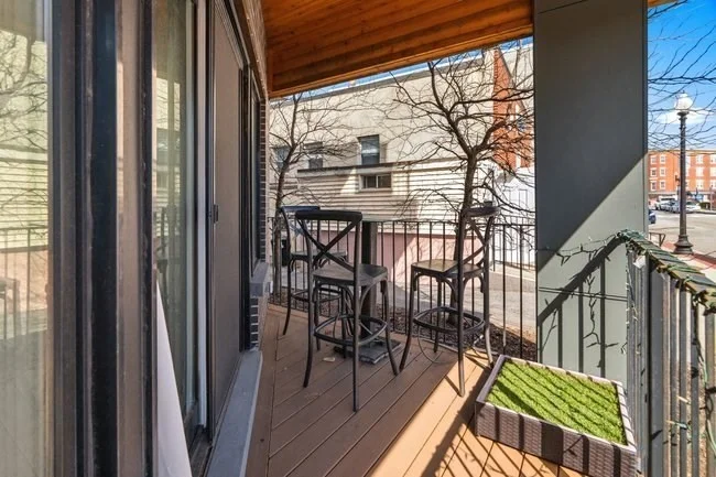 946 Saratoga St, East Boston