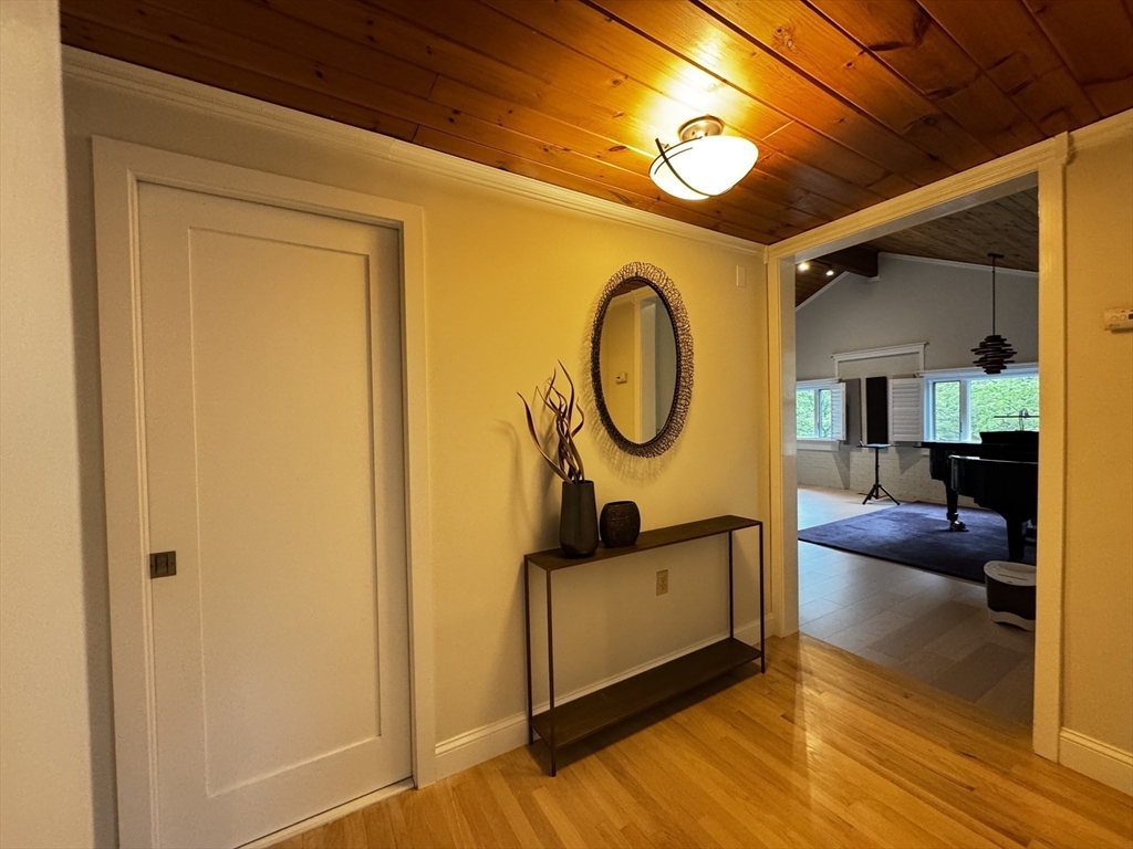 10 Winch Way, Natick