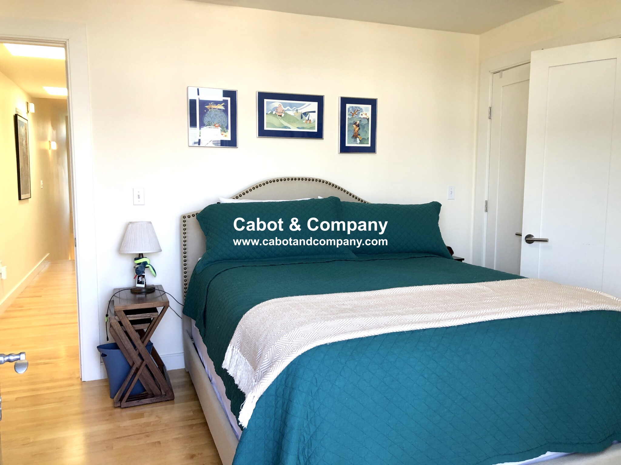 72 Hamilton St, Cambridgeport