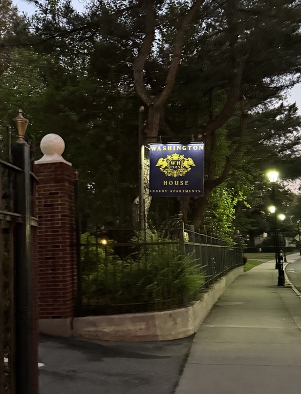 600 Washington St, Wellesley