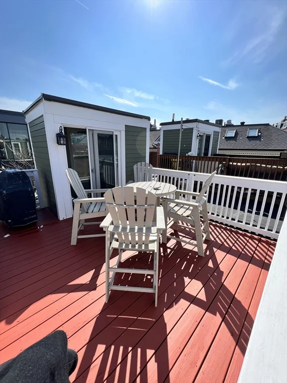 5 Winthrop St, Charlestown