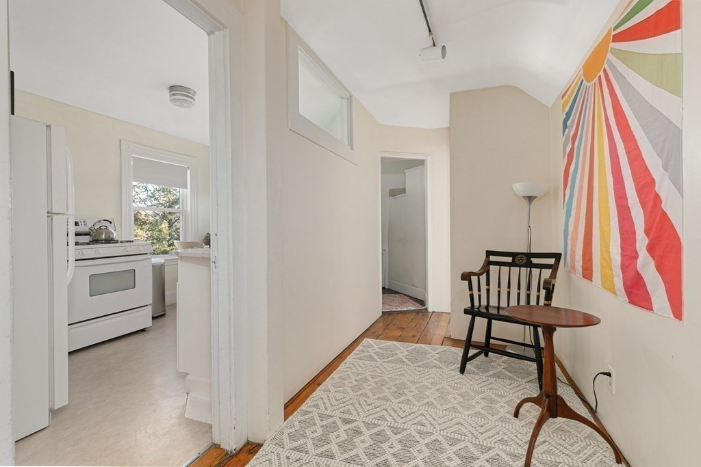 74 Buckingham, Harvard Square